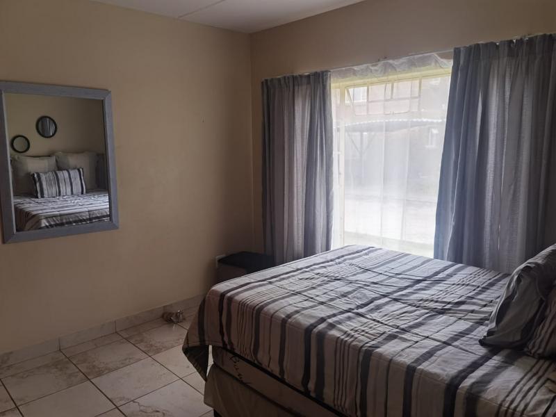 2 Bedroom Property for Sale in Waterval East North West